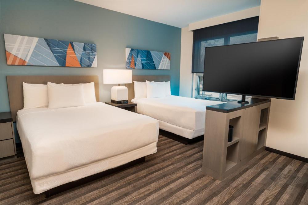 One-Bedroom Suite with Two Queen Beds with Sofa Bed, Kitchen and Tub - Disability Access interior